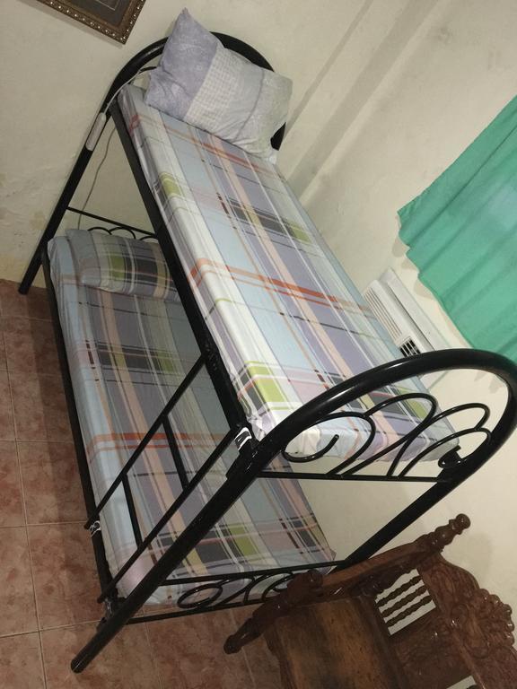 Lagrosa Backpackers Hotel Coron Exterior photo